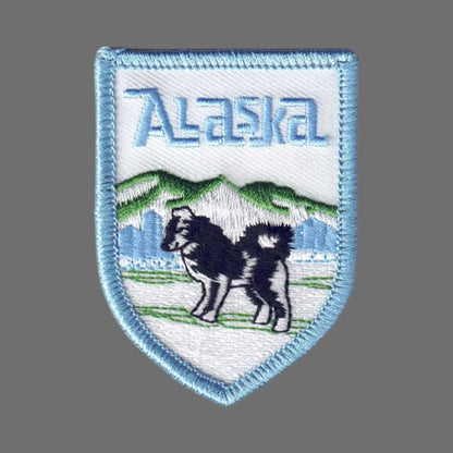 Alaska Husky Souvenir Patch Shield - 1058