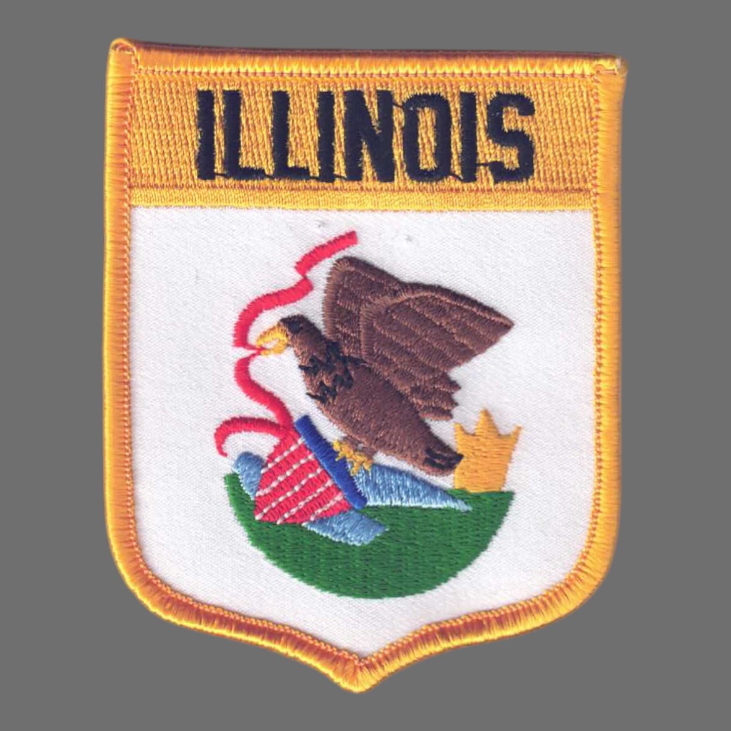 ILLINOIS large flag shield uniform or souvenir embroidered patch - 1652