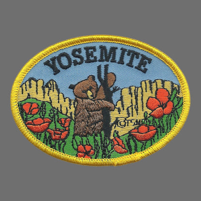 YOSEMITE Bear and Poppy Souvenir Patch - 10037