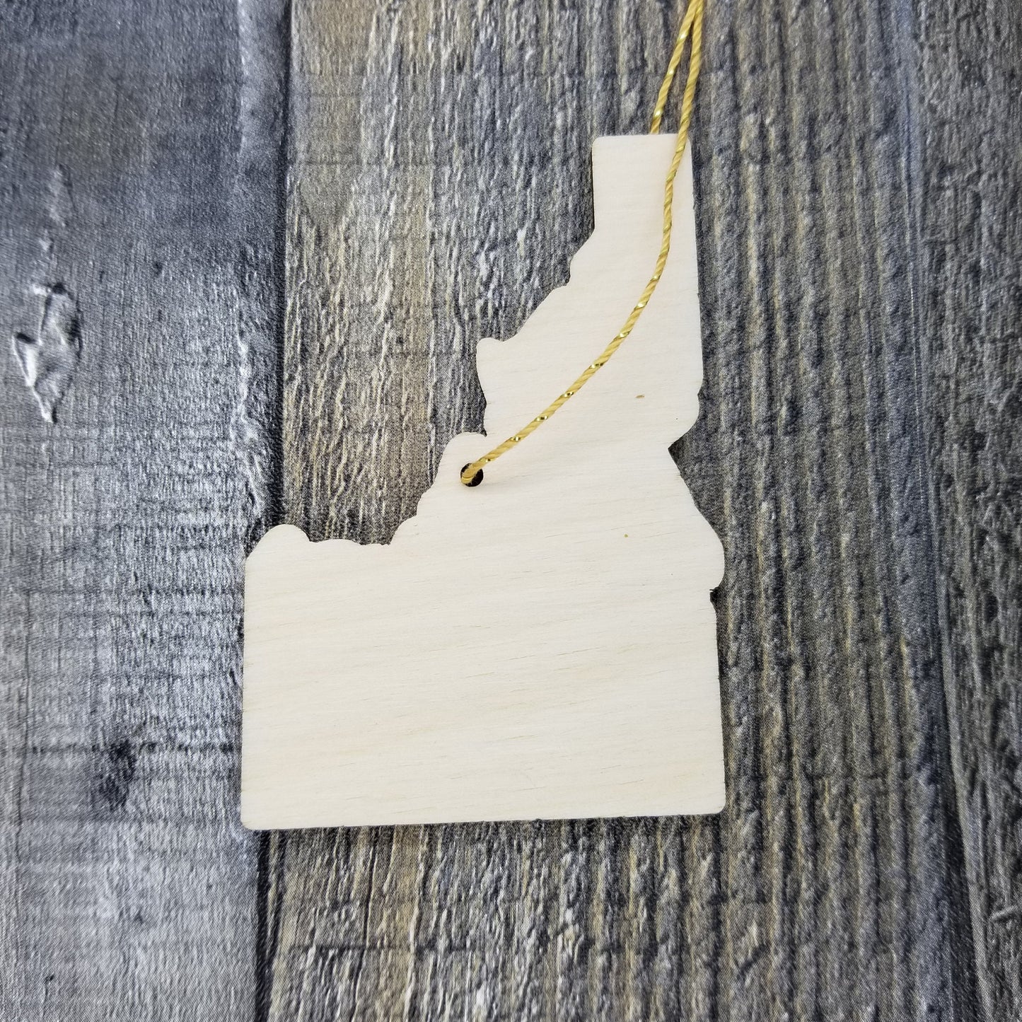 Wholesale Idaho Wood Ornament -  ID State Shape with State Motto Souvenir