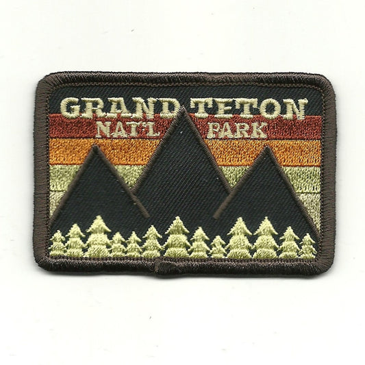 Wyoming Patch – WY Grand Teton National Park - Iron On Souvenir Patch 3" – Embellishment Applique – Travel Gift Brown Rect