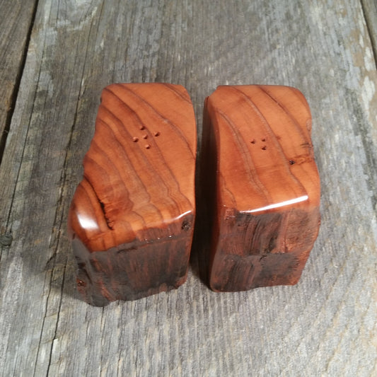 Redwood Rustic Salt and Pepper Shakers Set Handmade #M Lodge Cabin California Souvenir Man Cave Decor