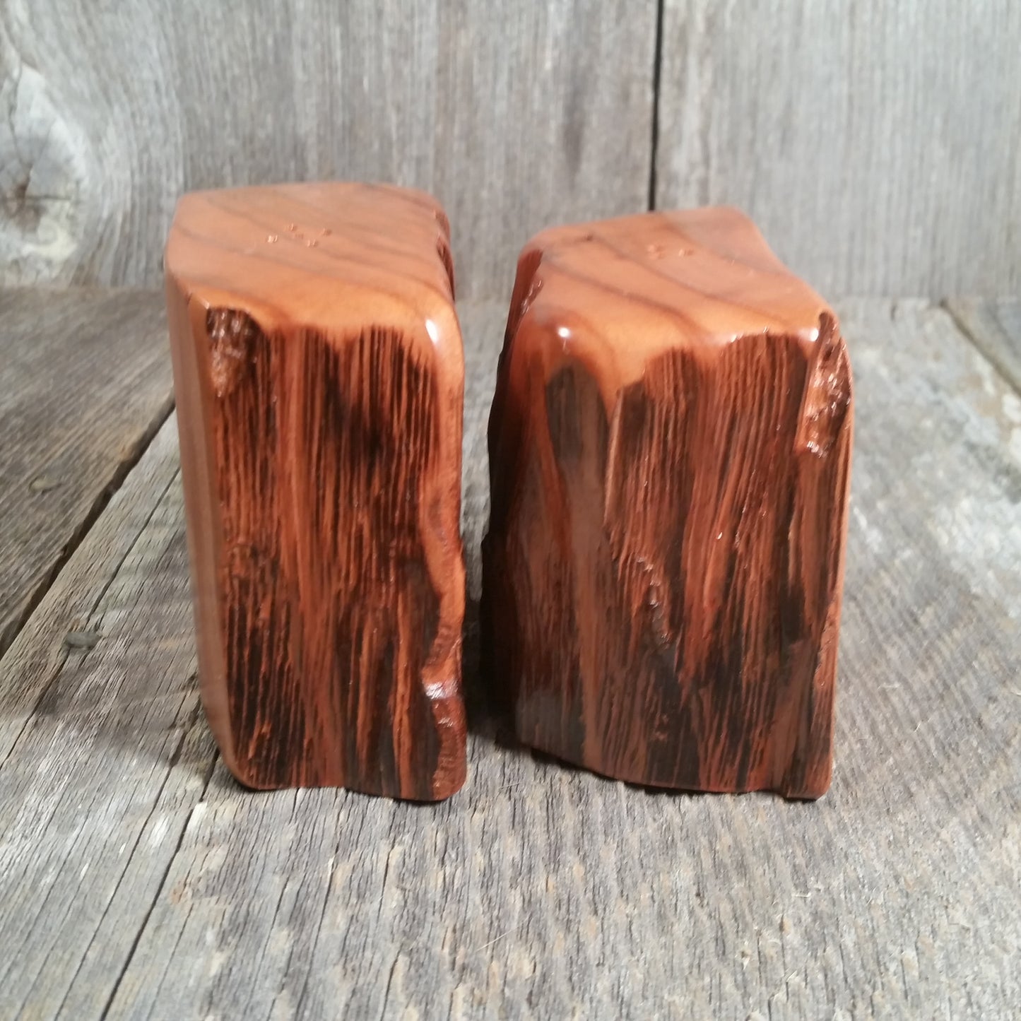 Redwood Rustic Salt and Pepper Shakers Set Handmade #M Lodge Cabin California Souvenir Man Cave Decor